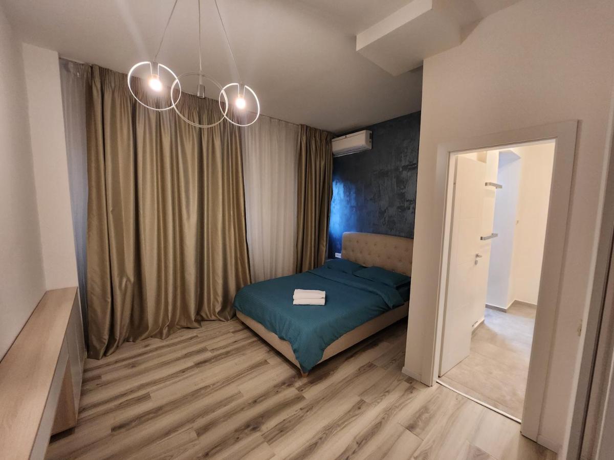 Ultra Grand 4-bedrooms Piata Rosetti Appartamento